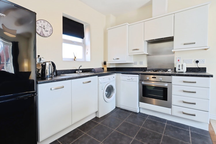 2 bedroom flat