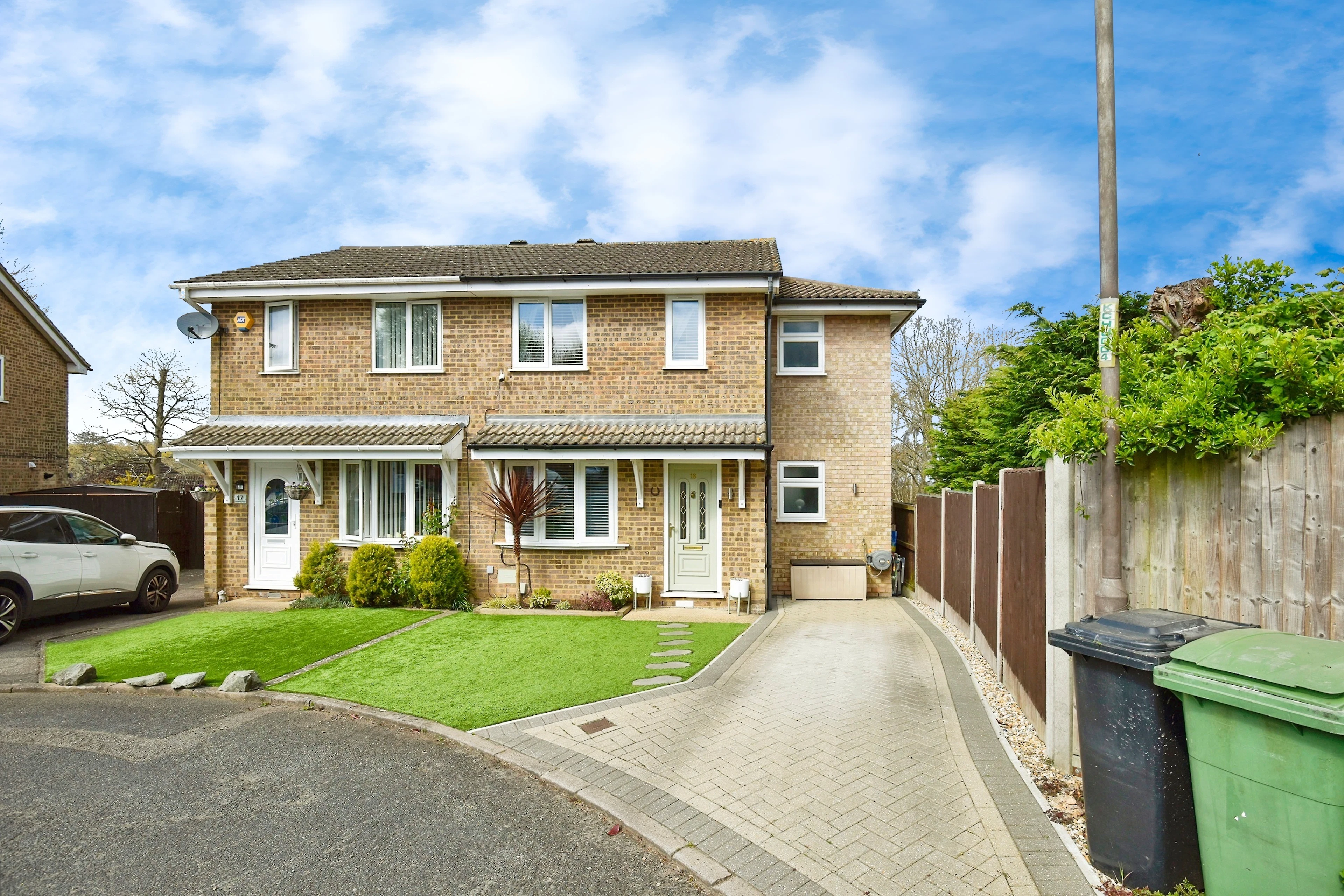 Cinnabar Close, Chatham