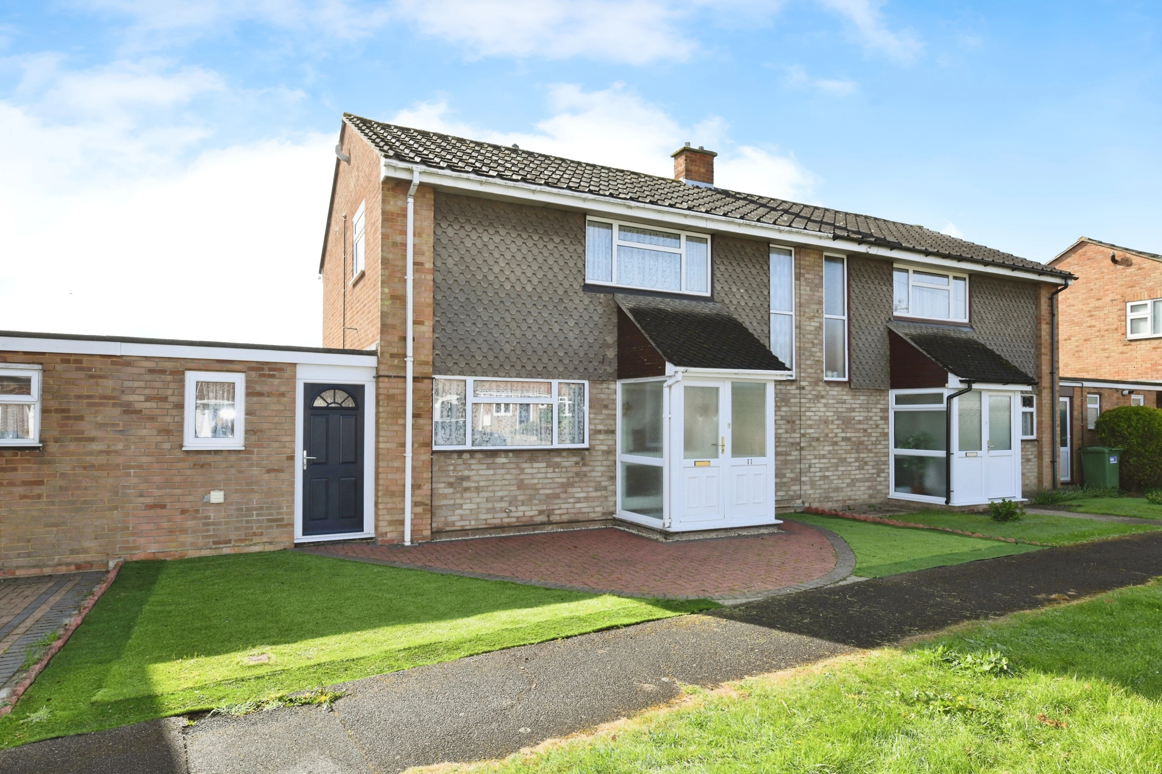 Sauls Avenue, Witham