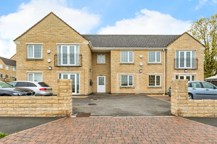 2 bedroom flat