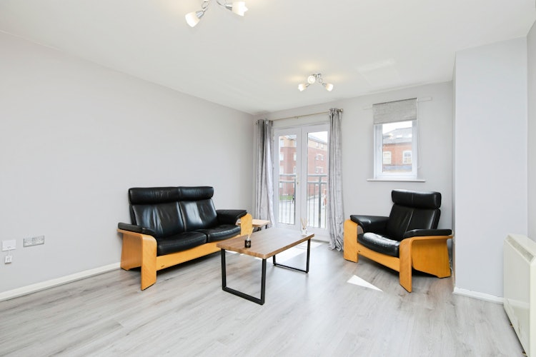 2 bedroom apartment
