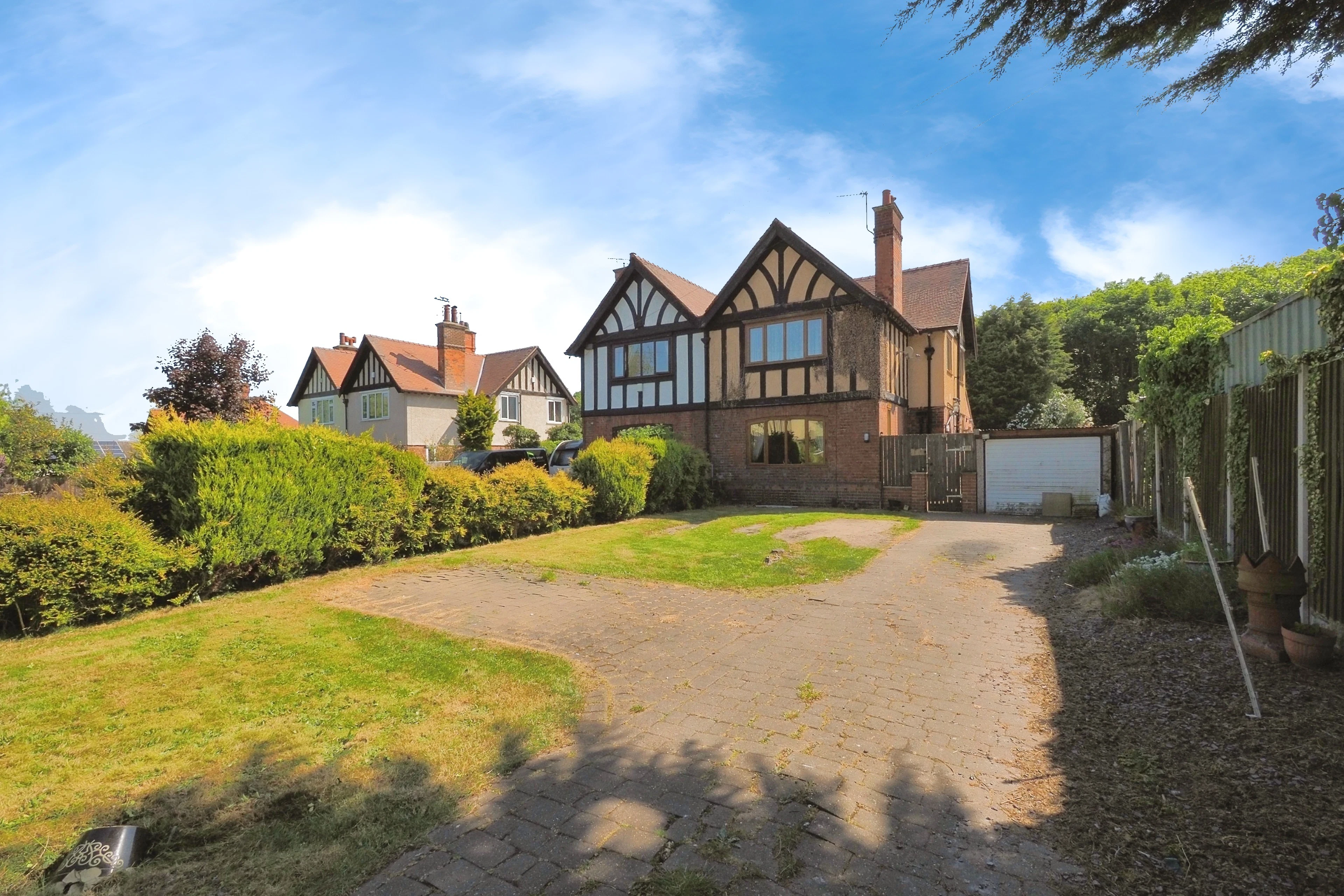 Manton Villas, Worksop