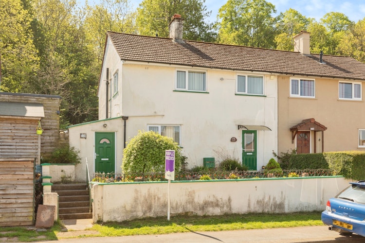 3 bedroom semi-detached house