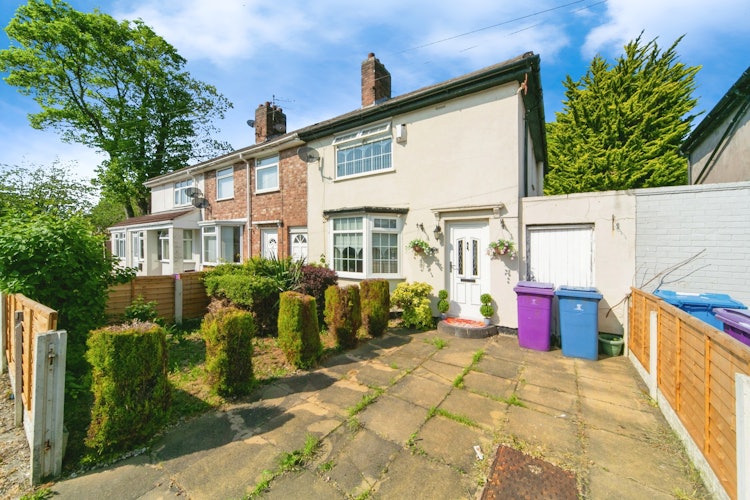 3 bedroom end of terrace house