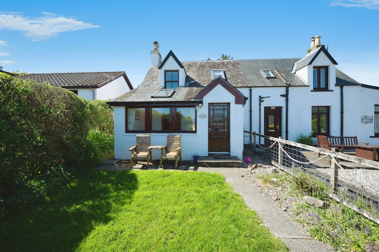 3 bedroom semi-detached house