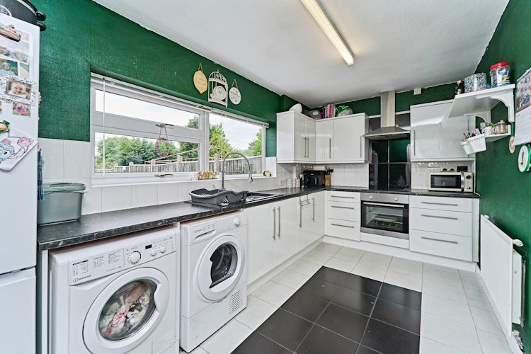 3 bedroom terraced house