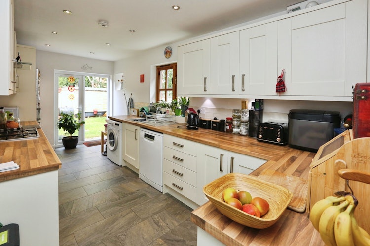 3 bedroom semi-detached house