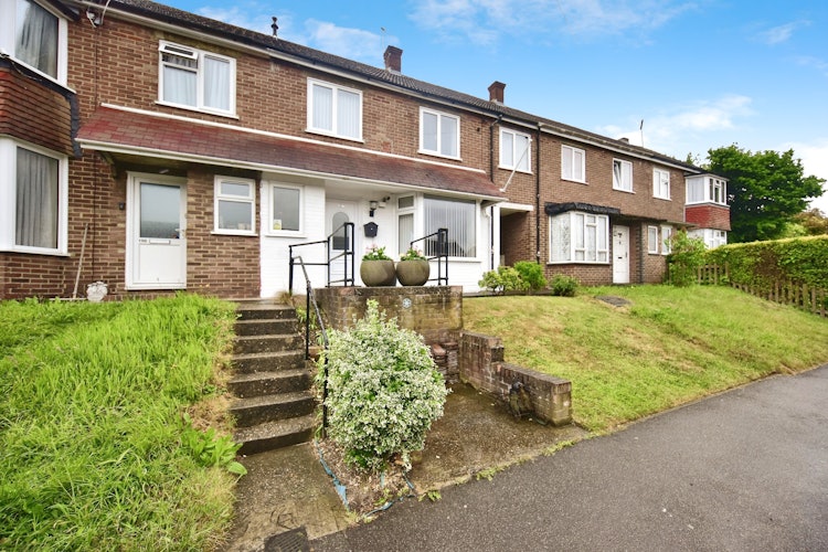 2 bedroom terraced house