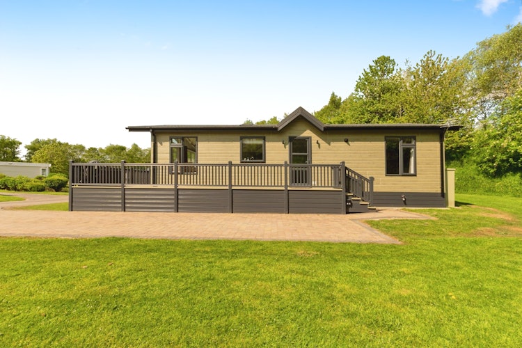 2 bedroom park home