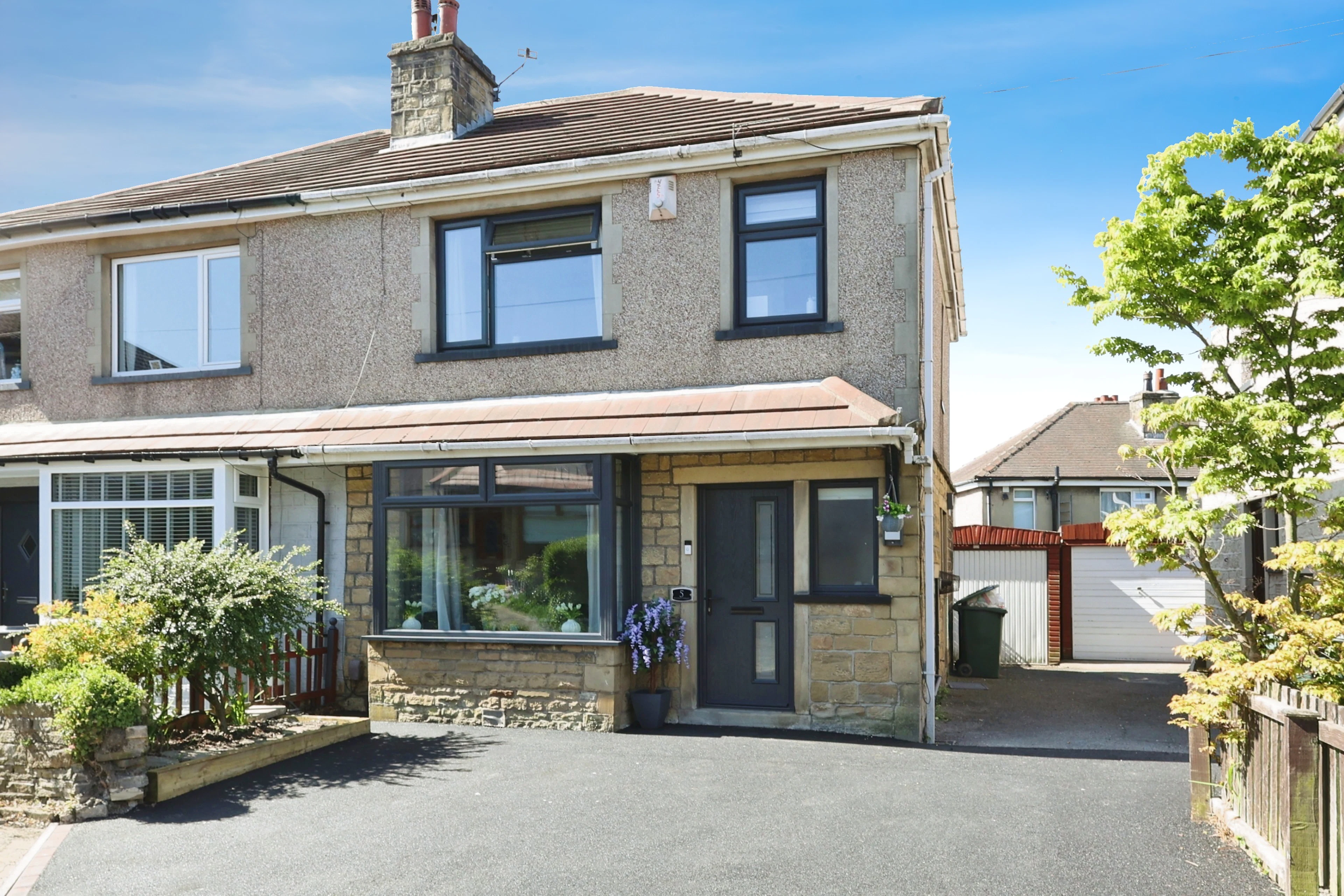 Westfield Crescent, Shipley