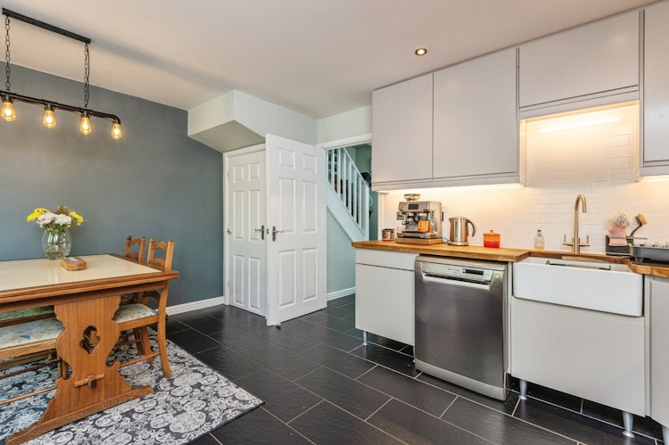 4 bedroom town house