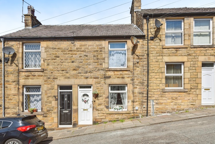 2 bedroom terraced house