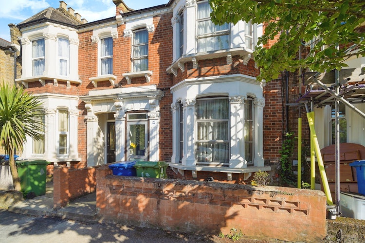 3 bedroom terraced house