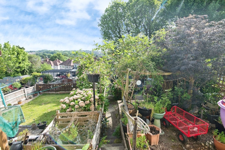 3 bedroom terraced house