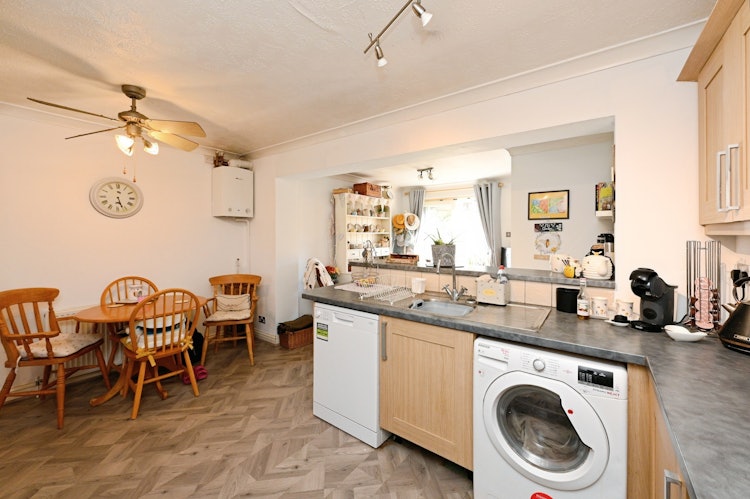 3 bedroom terraced house