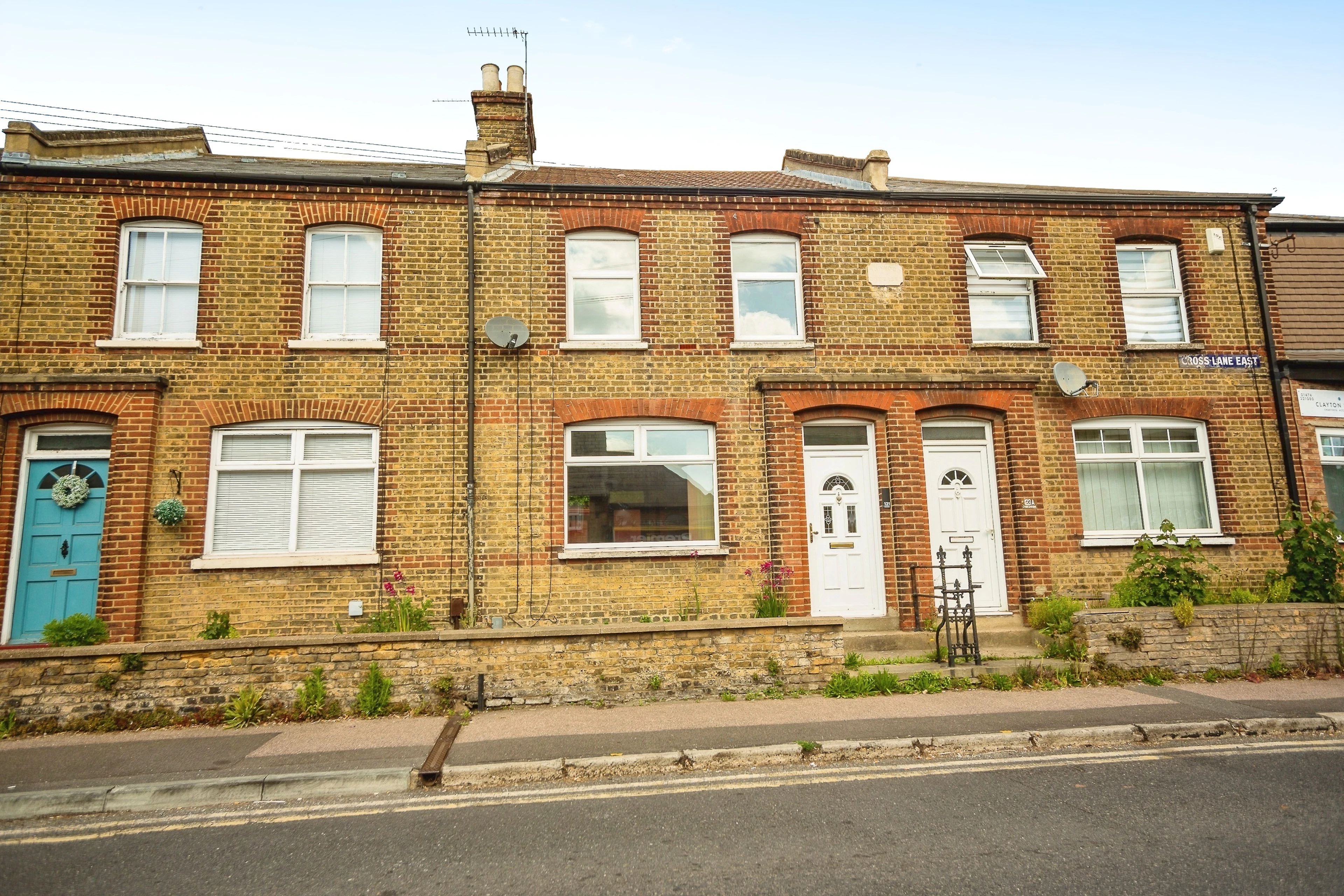 Cross Lane East, Gravesend