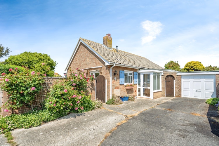 4 bedroom bungalow