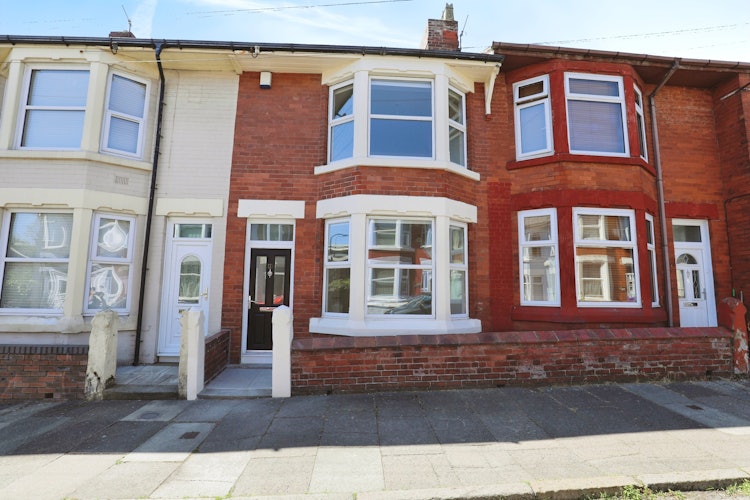 3 bedroom terraced house