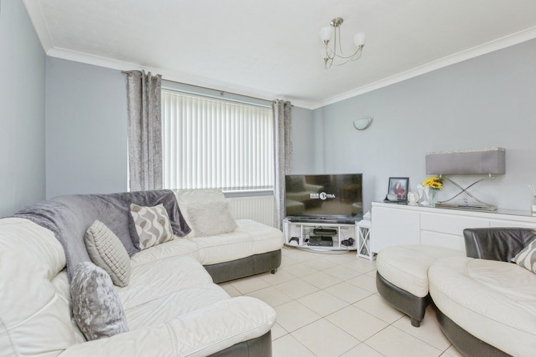 3 bedroom terraced house