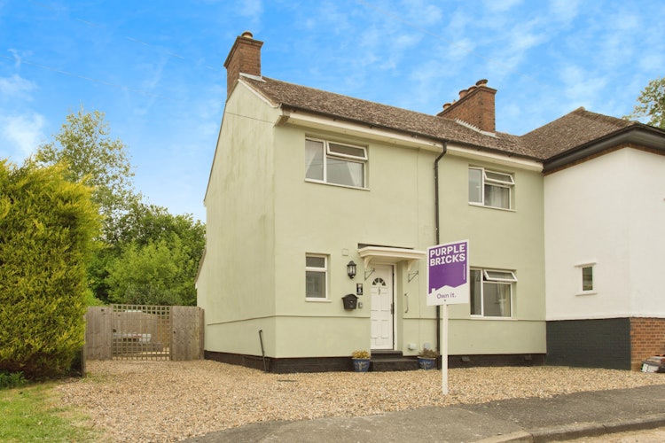 3 bedroom semi-detached house