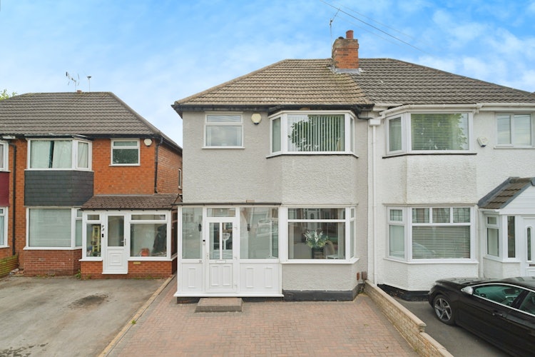 3 bedroom semi-detached house