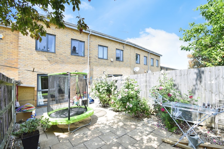 3 bedroom terraced house