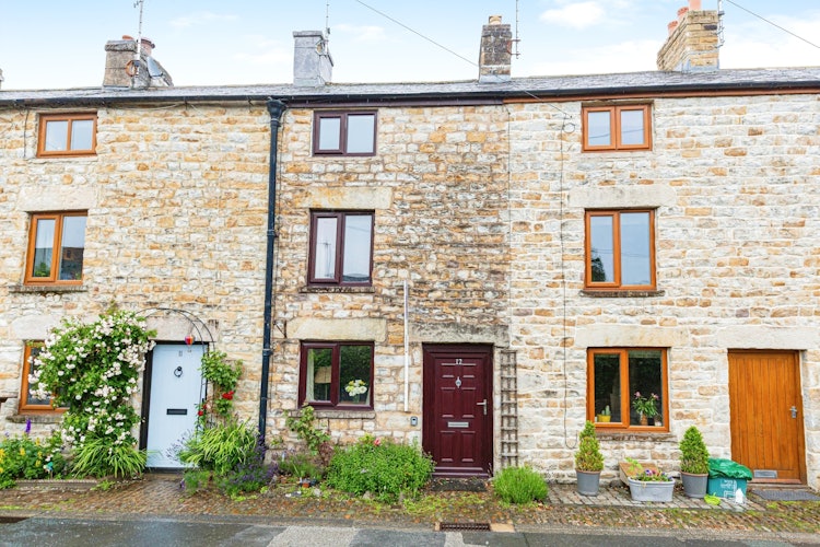 3 bedroom terraced house