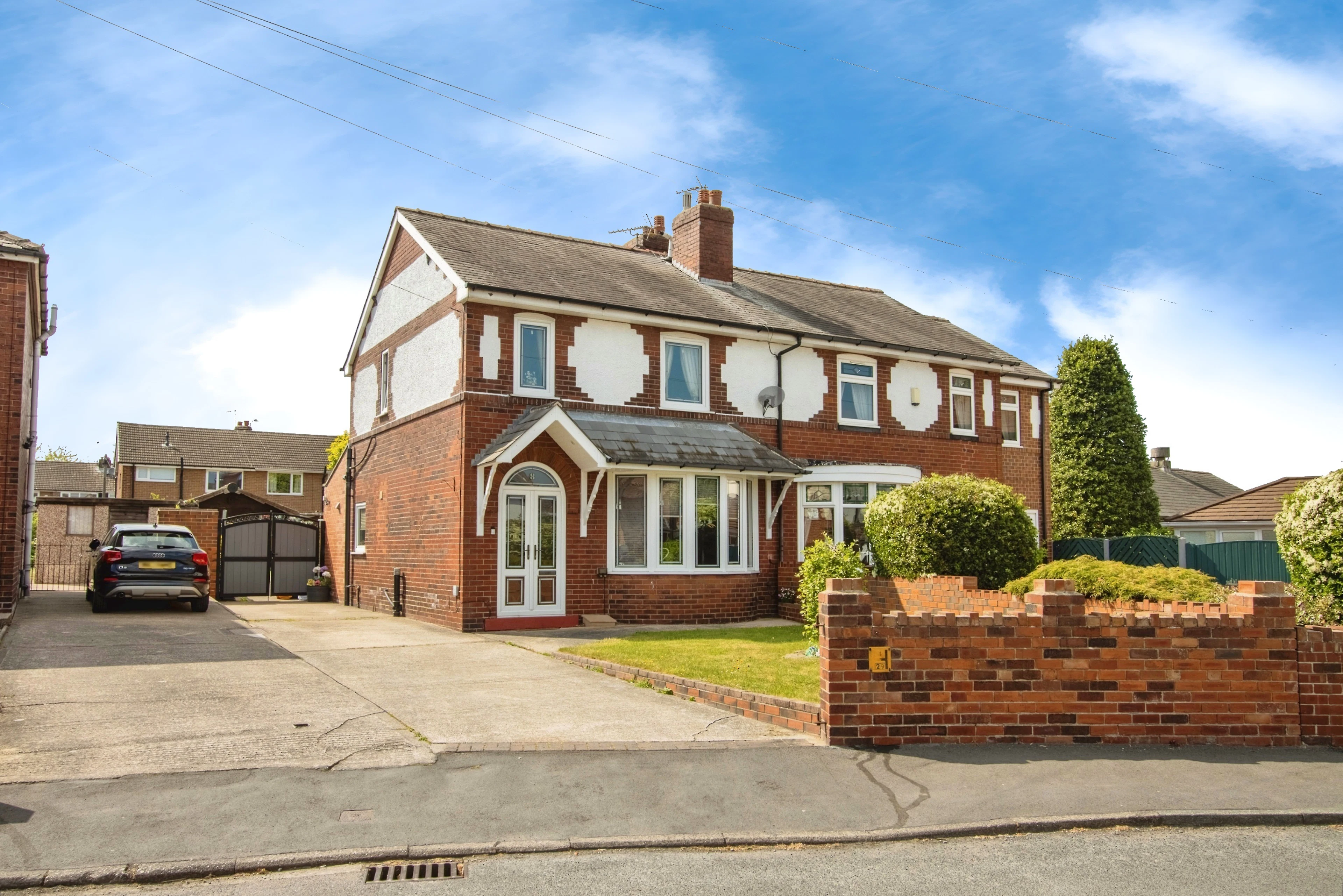 The Crescent, Normanton