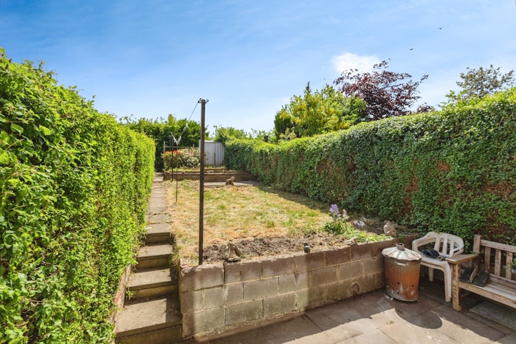 3 bedroom terraced house