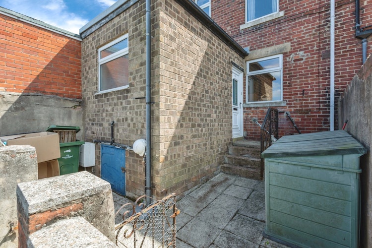 3 bedroom terraced house