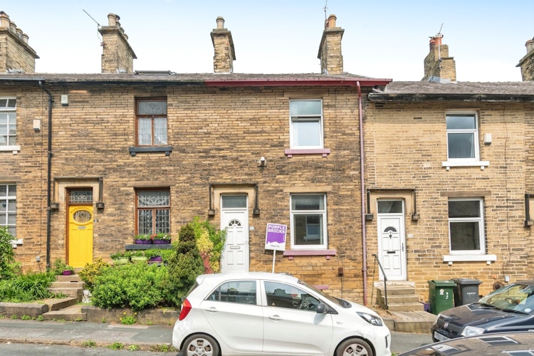 2 bedroom terraced house