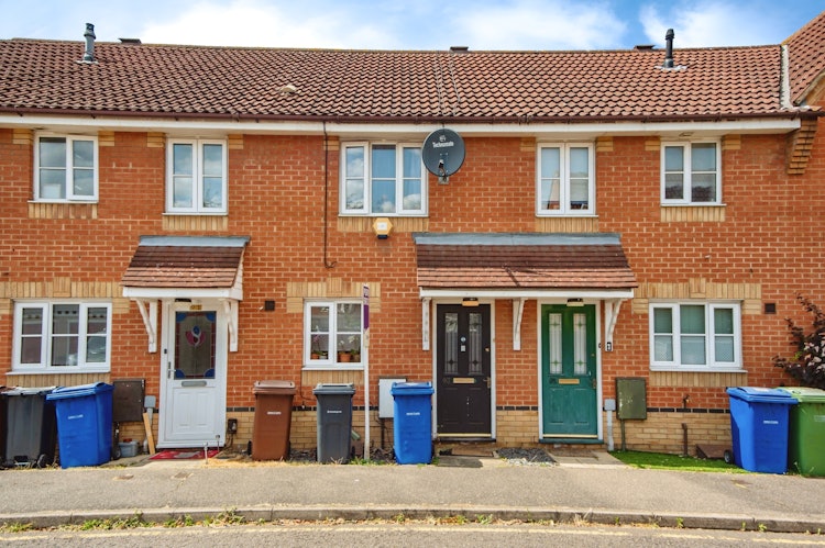 2 bedroom terraced house