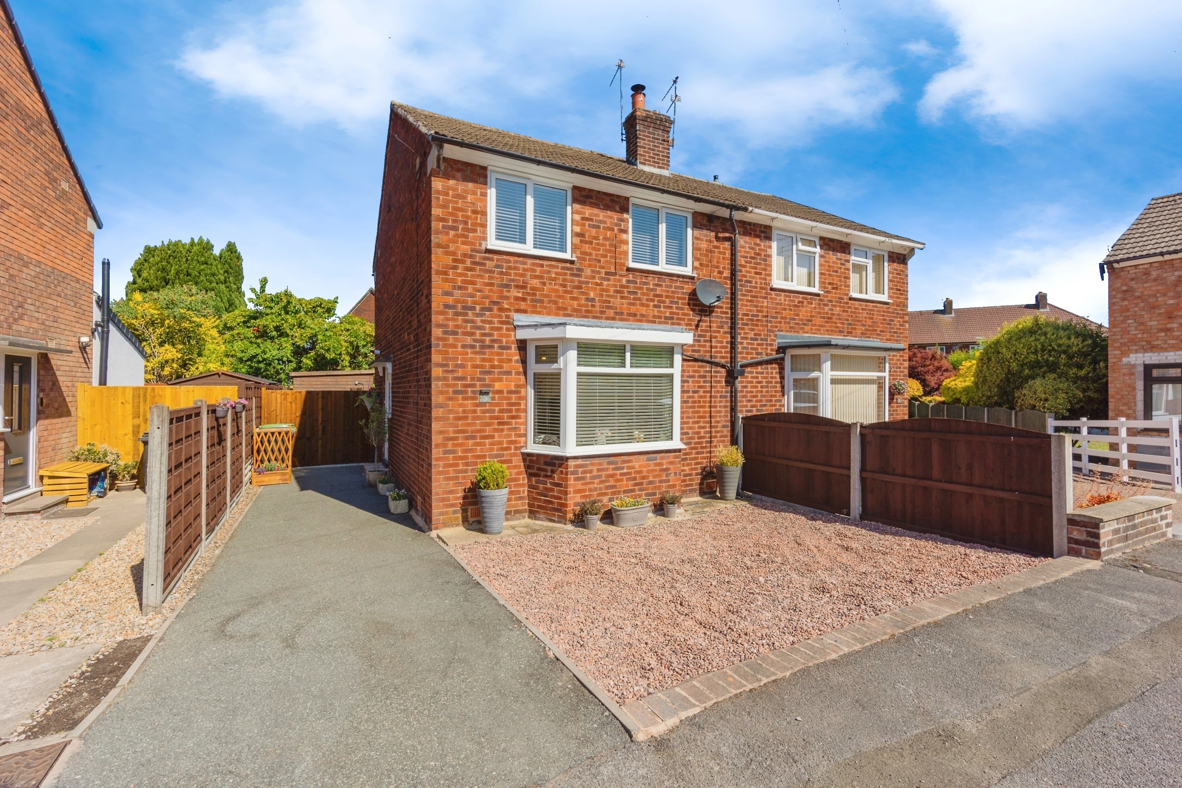 Gail Close, Alderley Edge