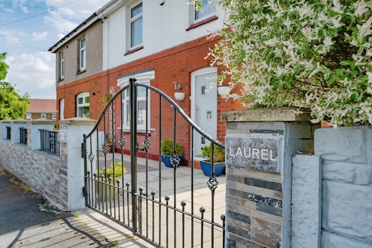 3 bedroom semi-detached house