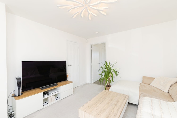 2 bedroom terraced house
