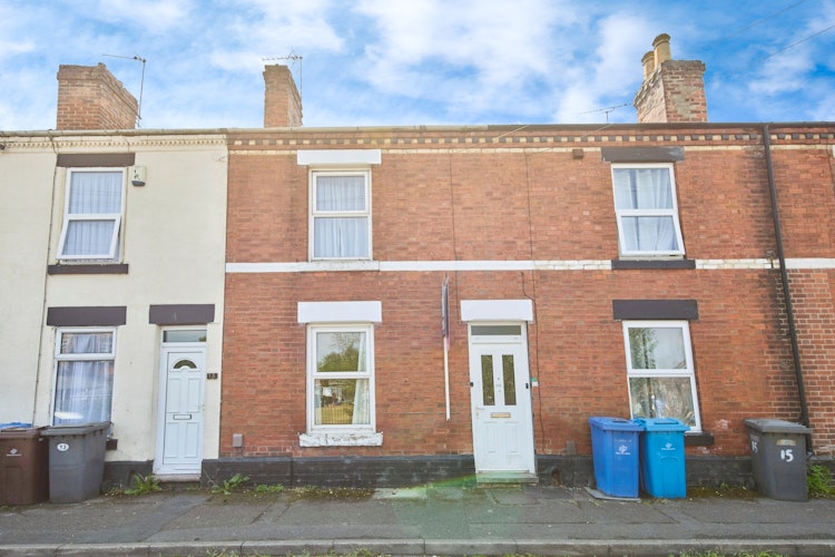2 bedroom terraced house