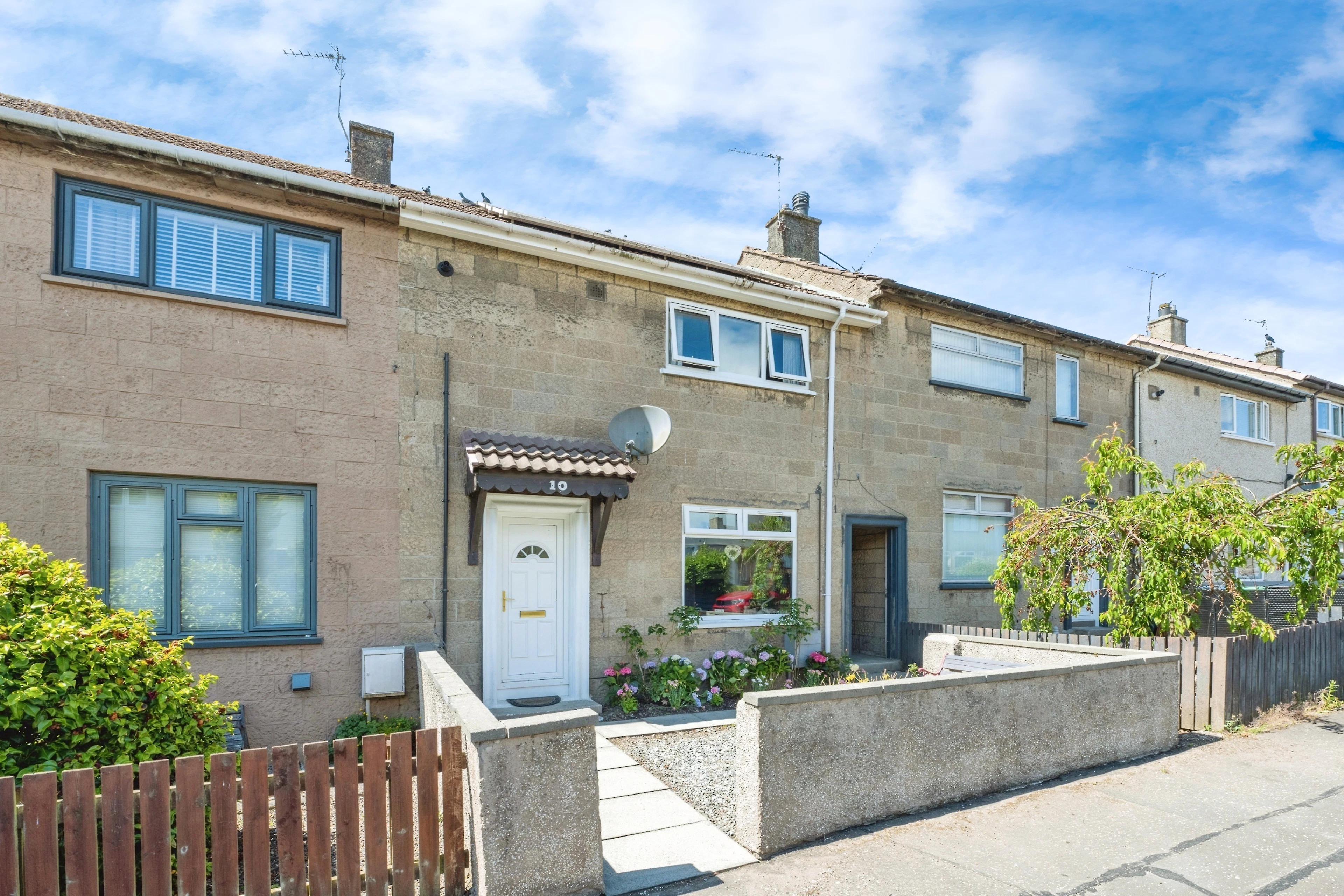 Russell Drive, Glenrothes
