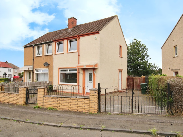 2 bedroom semi-detached house