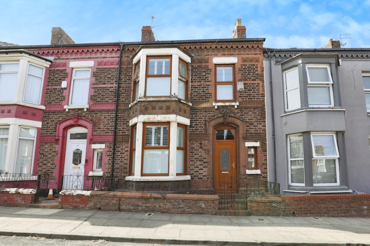 3 bedroom terraced house