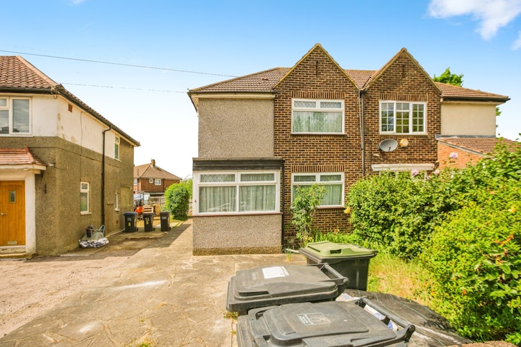 2 bedroom semi-detached house