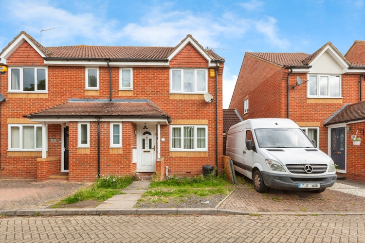 3 bedroom semi-detached house