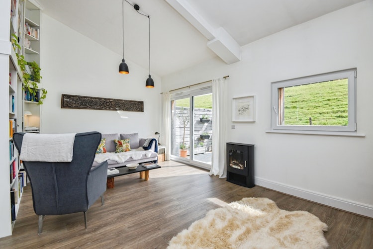 3 bedroom terraced house