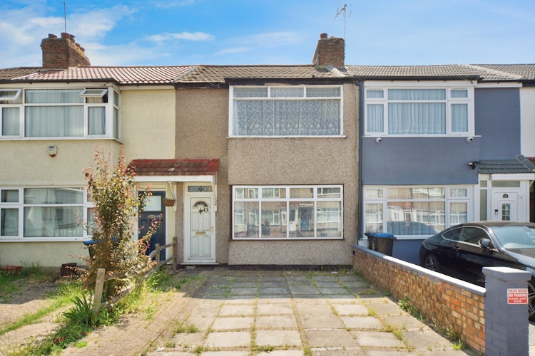 3 bedroom terraced house