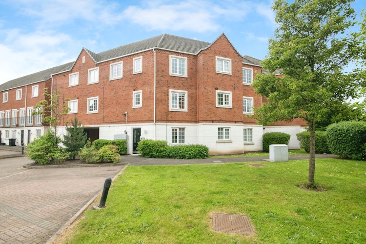 2 bedroom flat