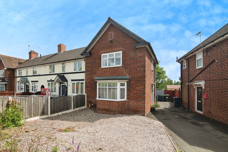2 bedroom end of terrace house