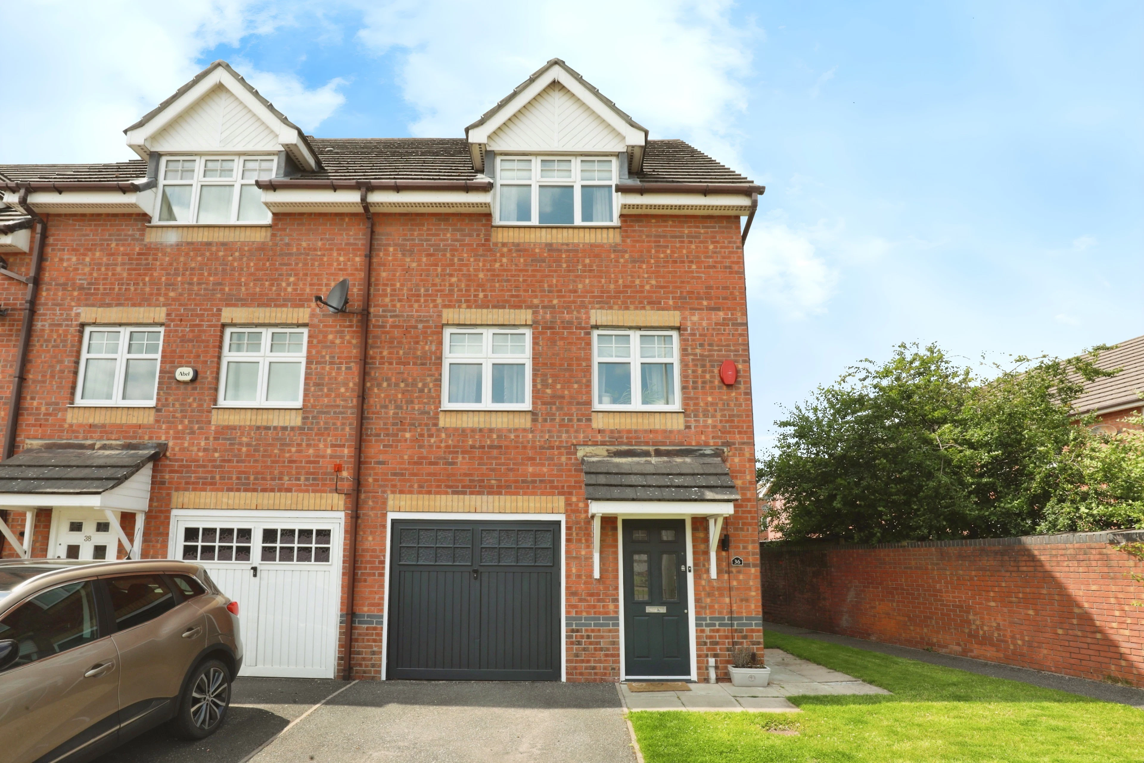 Rolls Avenue, Crewe
