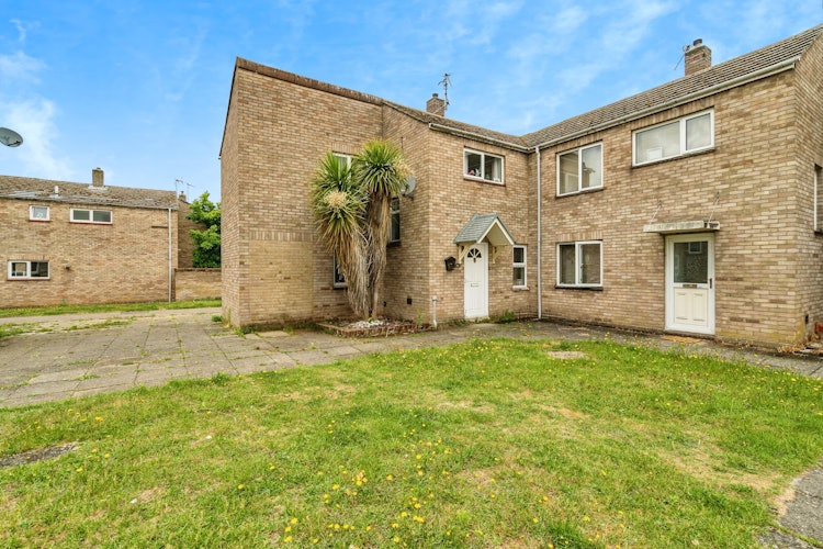 3 bedroom end of terrace house