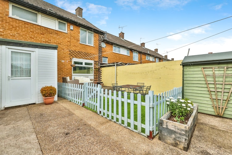 3 bedroom terraced house