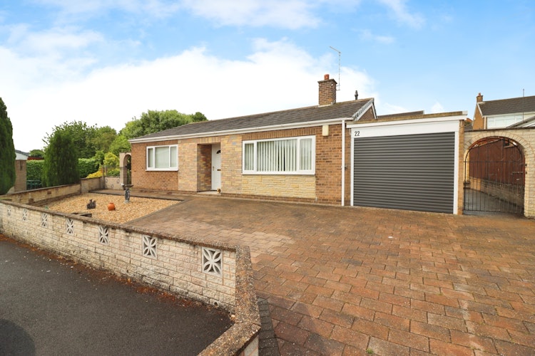 3 bedroom detached bungalow