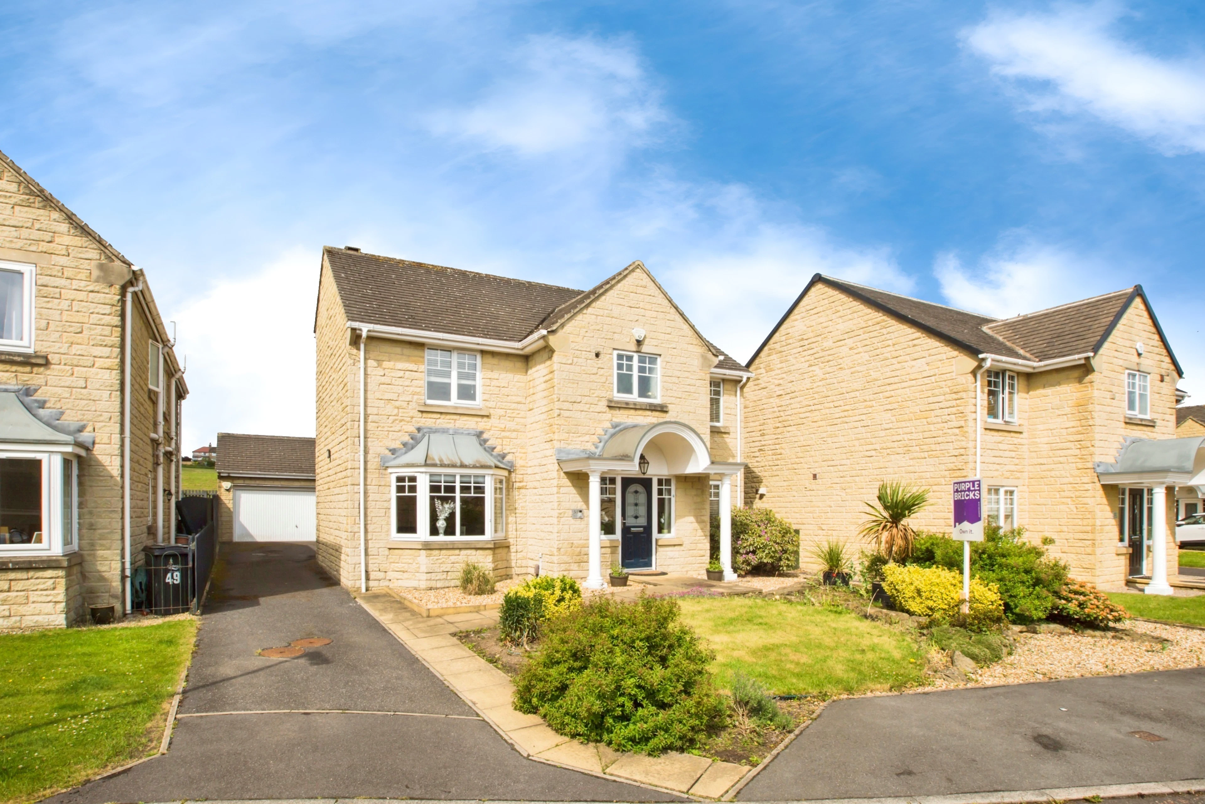Holly Bank, Elland